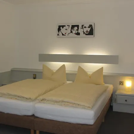 Marleen Hotel